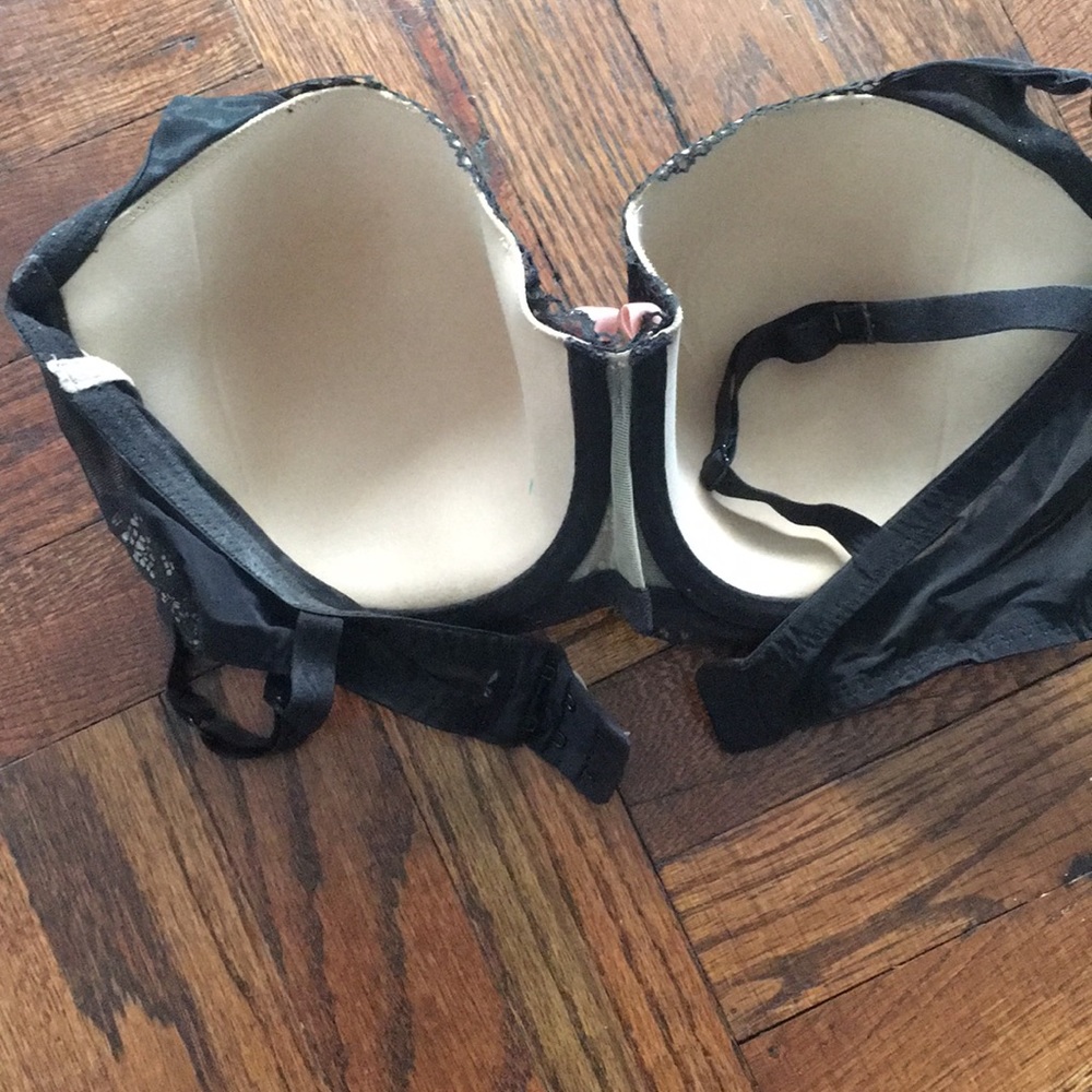 Never worn!!  DKNY sexy lace bra - Picture 5 of 6